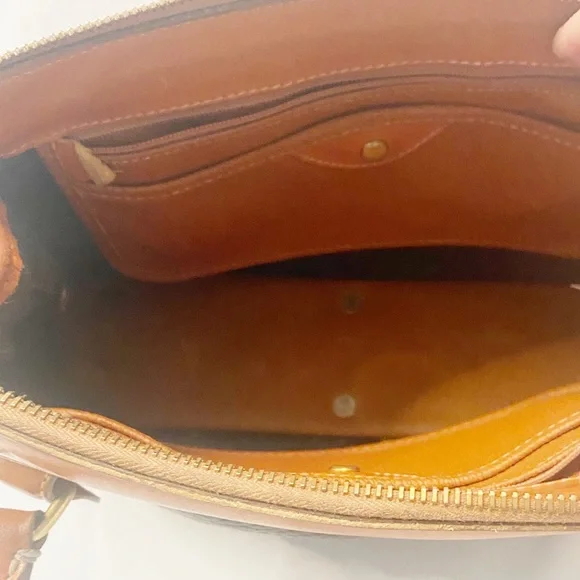 Vintage Dooney & Bourke All Weather Leather Top Zip Bag - Picture 6 of 16